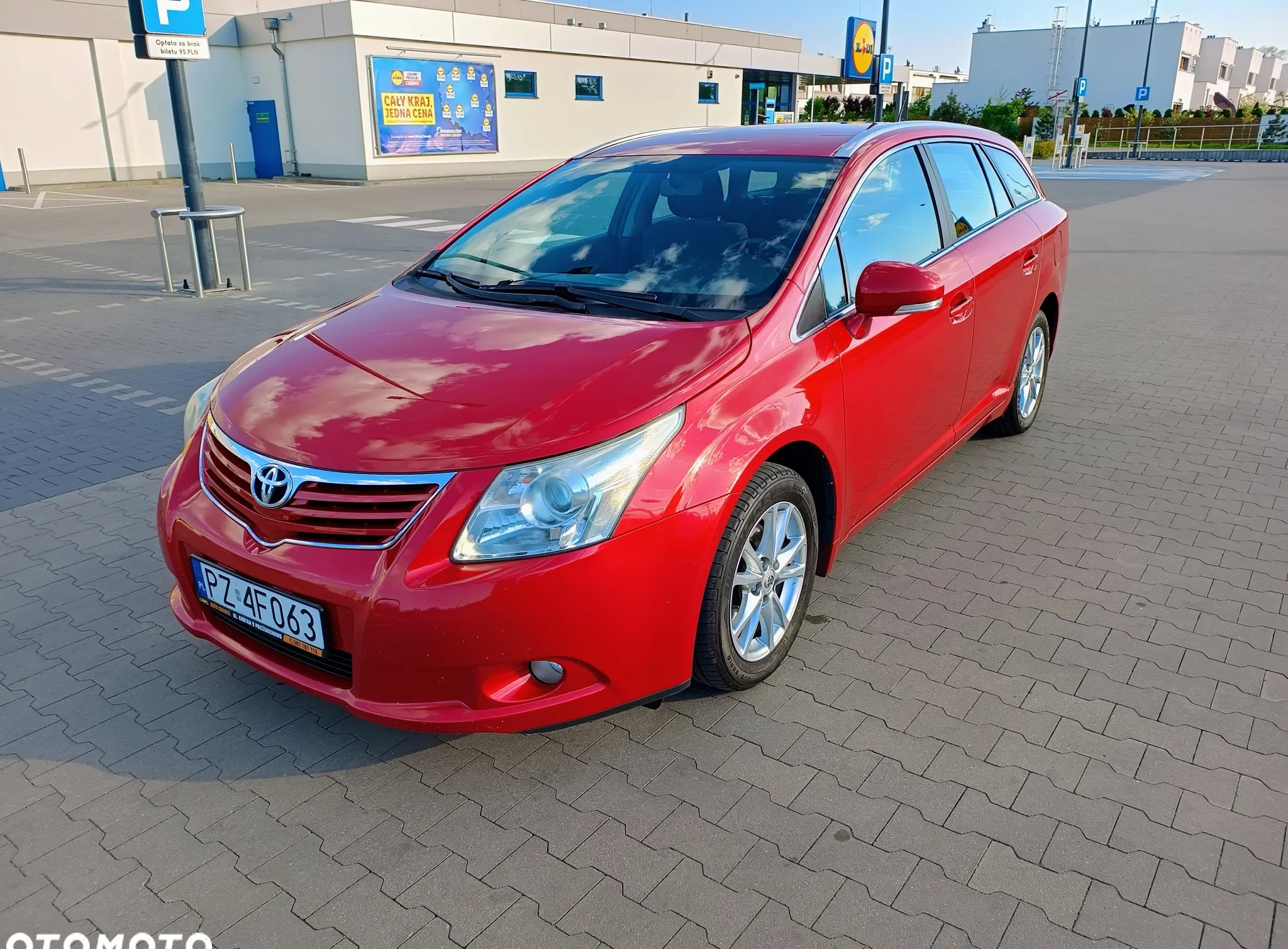 Toyota Avensis cena 30900 przebieg: 245000, rok produkcji 2010 z Żagań małe 121